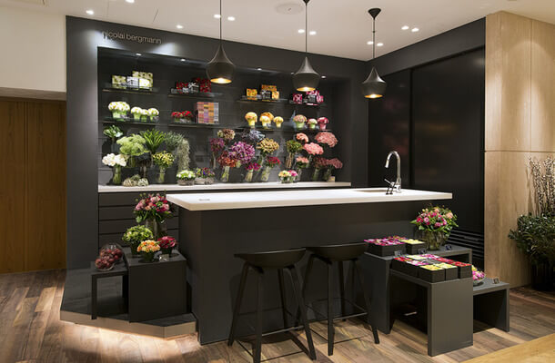 京都BAL（バル）の花屋、ニコライ バーグマン フラワーズ ＆ デザイン