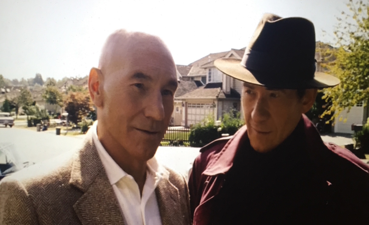 ジーングレイを勧誘しに向かうエックスメンのメンバー