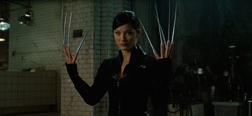 ケリー・ヒューが演じるユリコ（レディ・デスストライク）